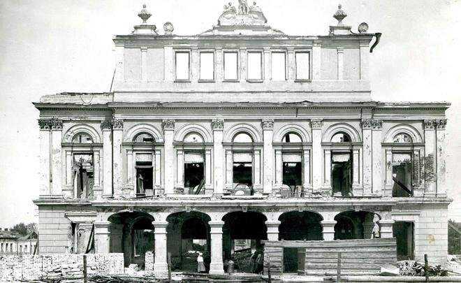 Фотомарафон «100-летие ТАССР»: разборка городского театра Казани, 1925 год