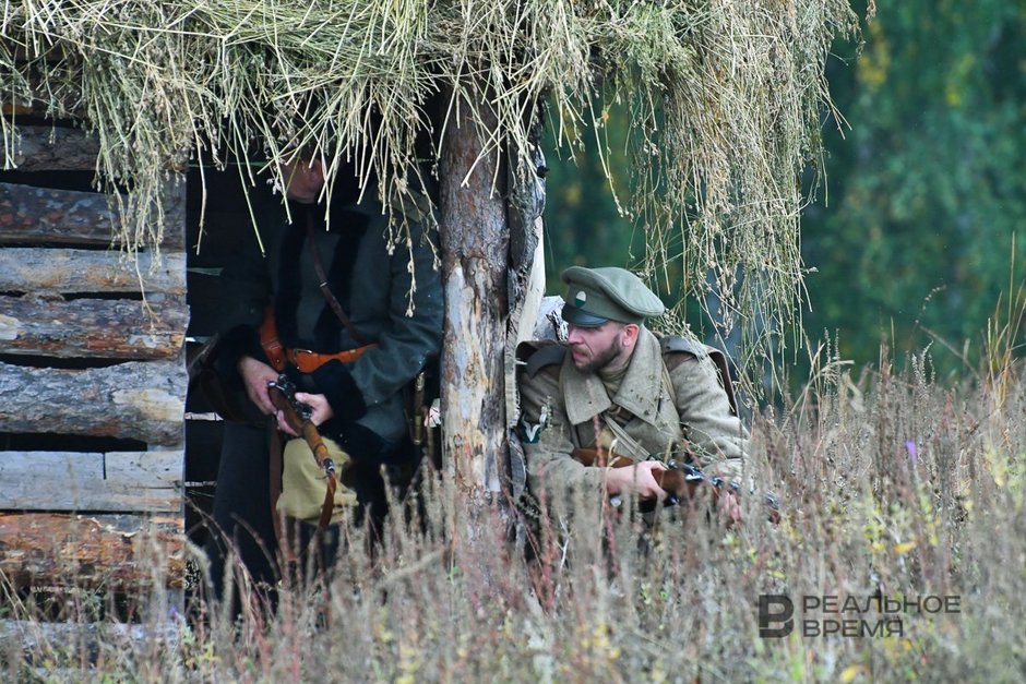 Актеры на фестивале «Рождение легендарной и непобедимой»