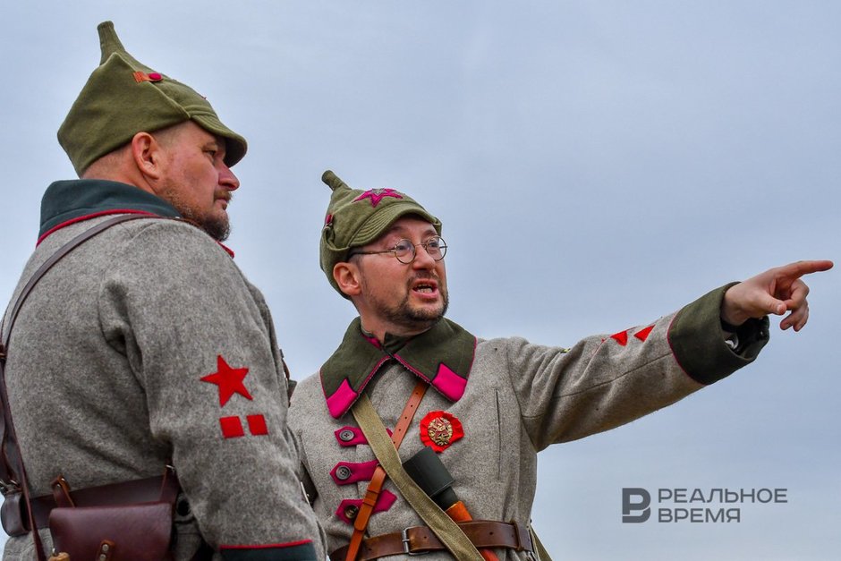 Актеры на фестивале «Рождение легендарной и непобедимой»