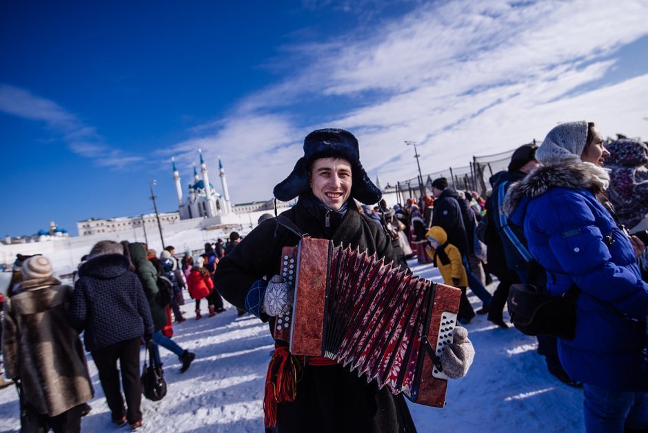 «Широкая Масленица» на площади Тысячелетия, 17 февраля