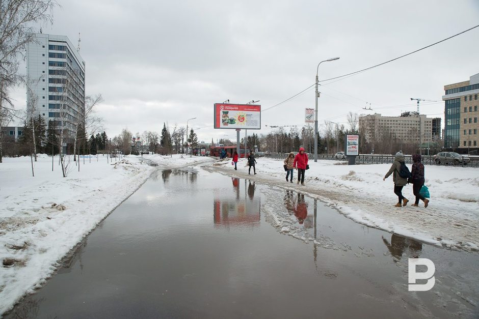 Ул.Декабристов у Издательства